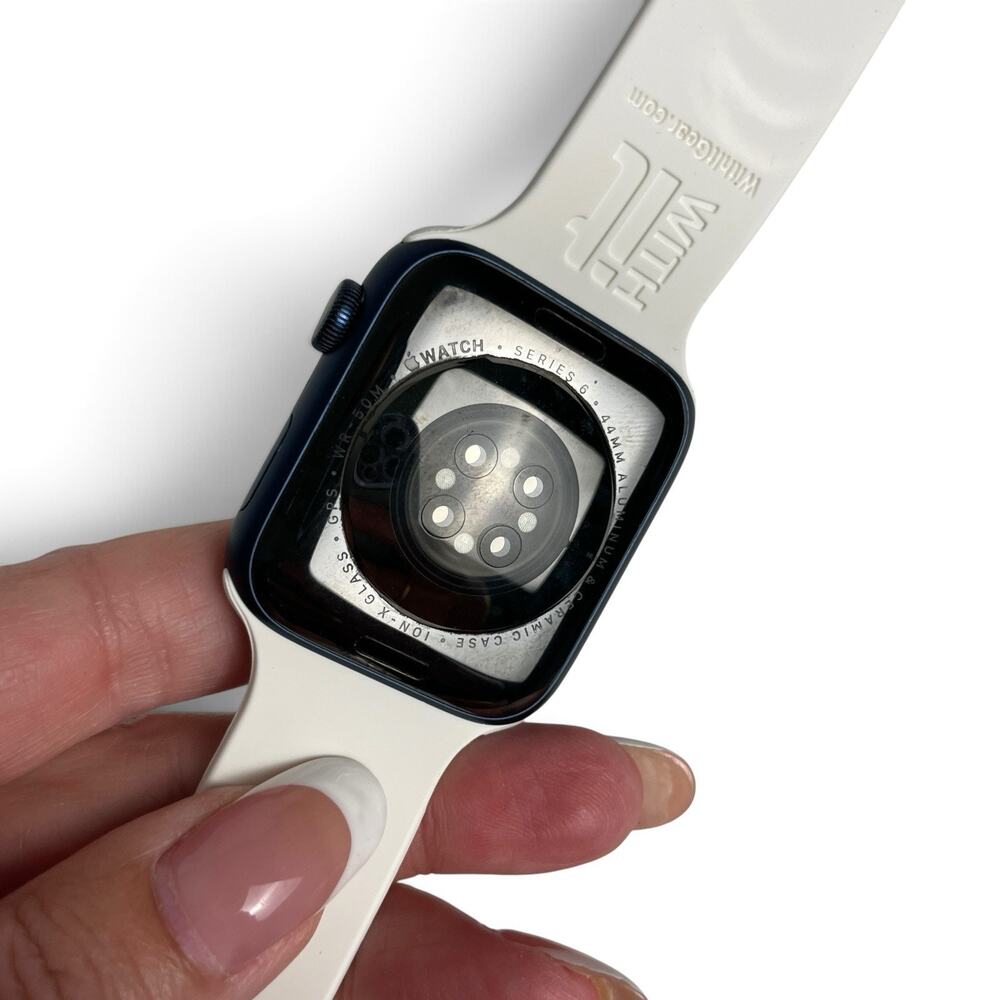 Apple Watch Series 6 GPS Only Aluminum 44mm Blue - Picture 10 of 12